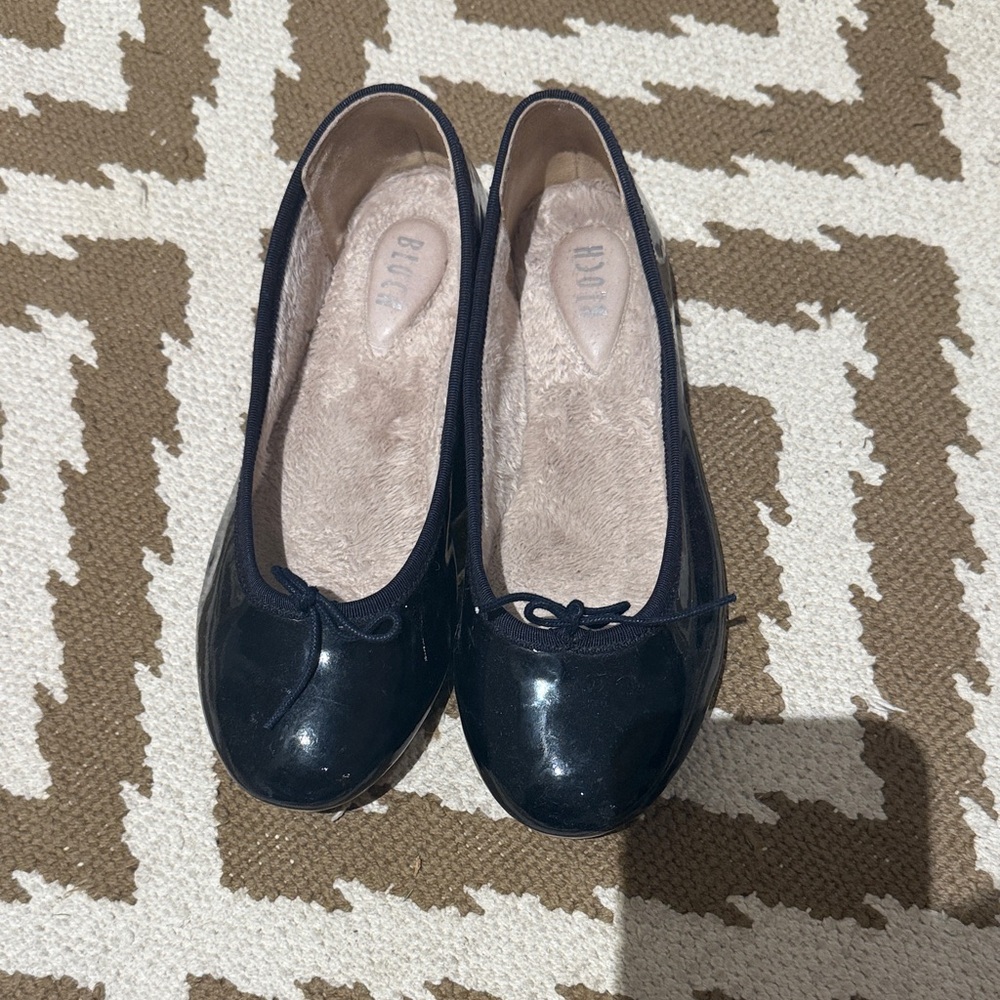 Bloch Glossy Black Dress Shoes for Kids